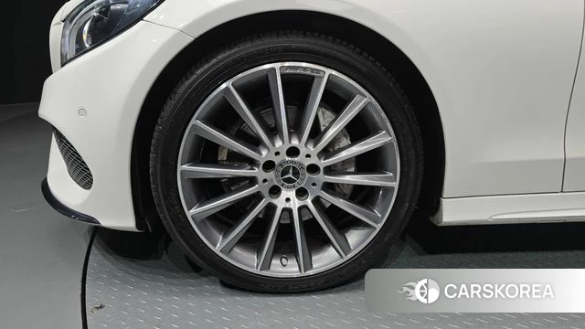 Mercedes-Benz C-Class W205 id 4574510 из Кореи 28