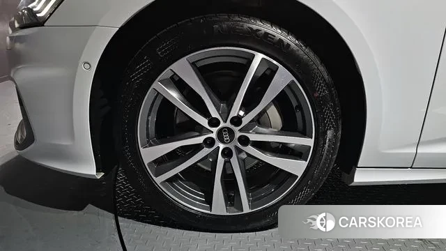 Audi A6 (C8) id 3599806 из Кореи 15