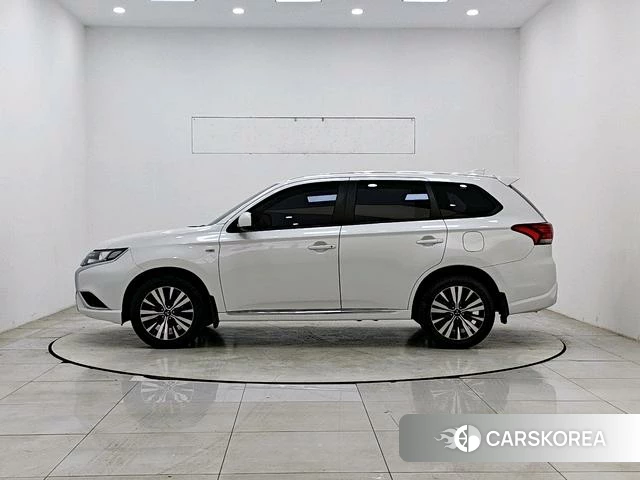 Mitsubishi  Outlander id 4218196 из Китая 15