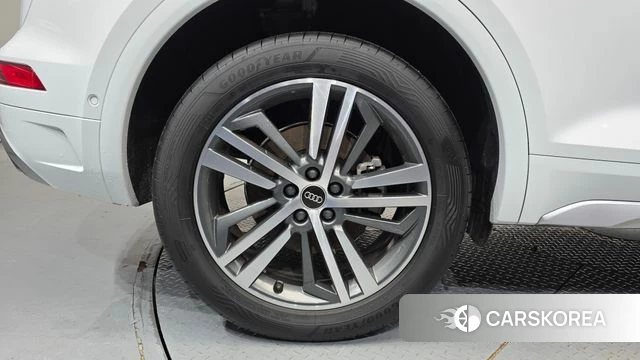 Audi Q5 (FY) id 4608520 из Кореи 30