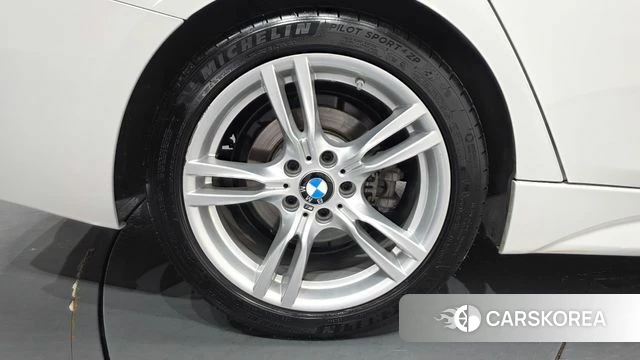 BMW 3 Series (F30) id 4536823 из Кореи 27