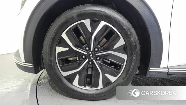Kia EV6 id 4593477 из Кореи 25