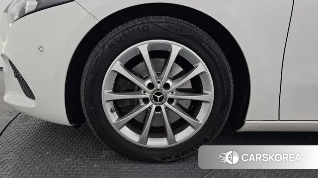 Mercedes-Benz A-Class W177 id 3621842 из Кореи 15