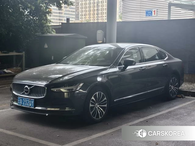 Volvo S90 2025 Темно-серый из Китая, фото 6