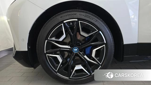 BMW iX id 4665403 из Кореи 15