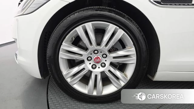 Jaguar XF (X260) id 4574601 из Кореи 15