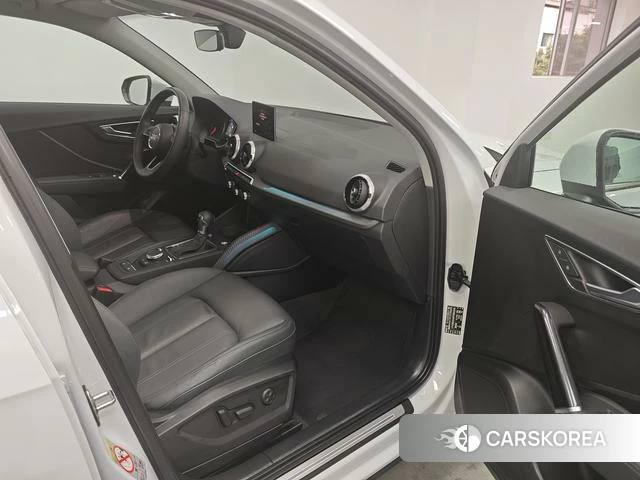 Audi Q2L id 4234884 из Китая 12