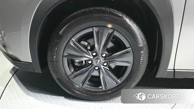 Lexus UX300h id 4462625 из Кореи 26