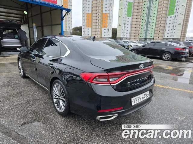 Hyundai Grandeur IG id 2474279 из Кореи 12