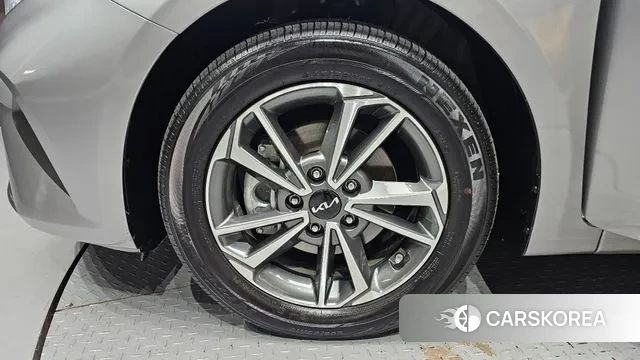 Kia The New K3 2nd generation id 3751132 из Кореи 15