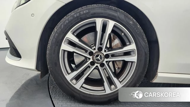 Mercedes-Benz E-Class W213 id 3807236 из Кореи 15