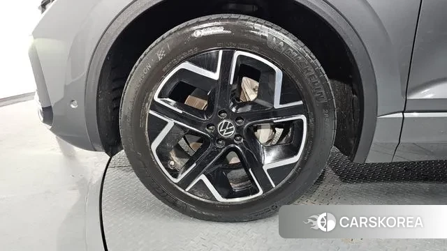 Volkswagen Touareg 3rd generation id 3482207 из Кореи 16