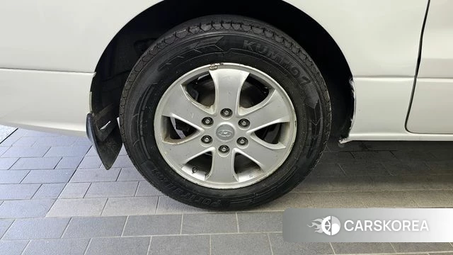 Hyundai The New Grand Starex id 4284654 из Кореи 27