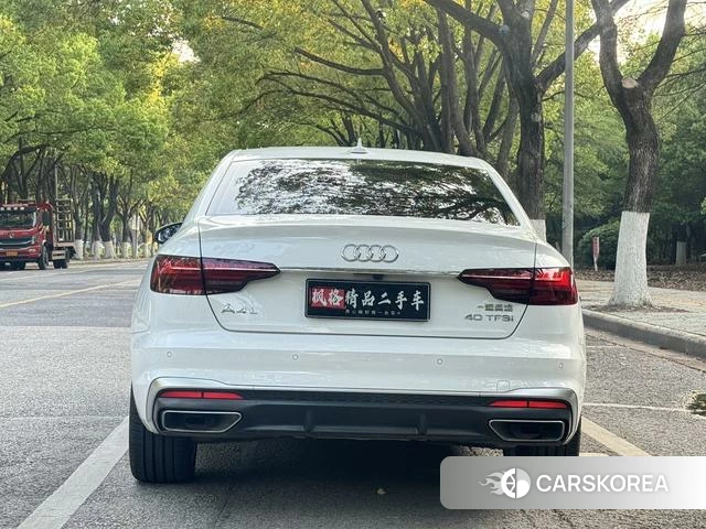 Audi A4L id 4277922 из Китая 8