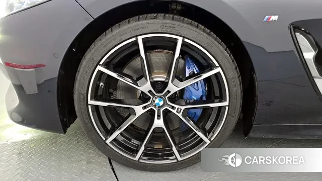 BMW 8 Series (G15) id 3540629 из Кореи 15