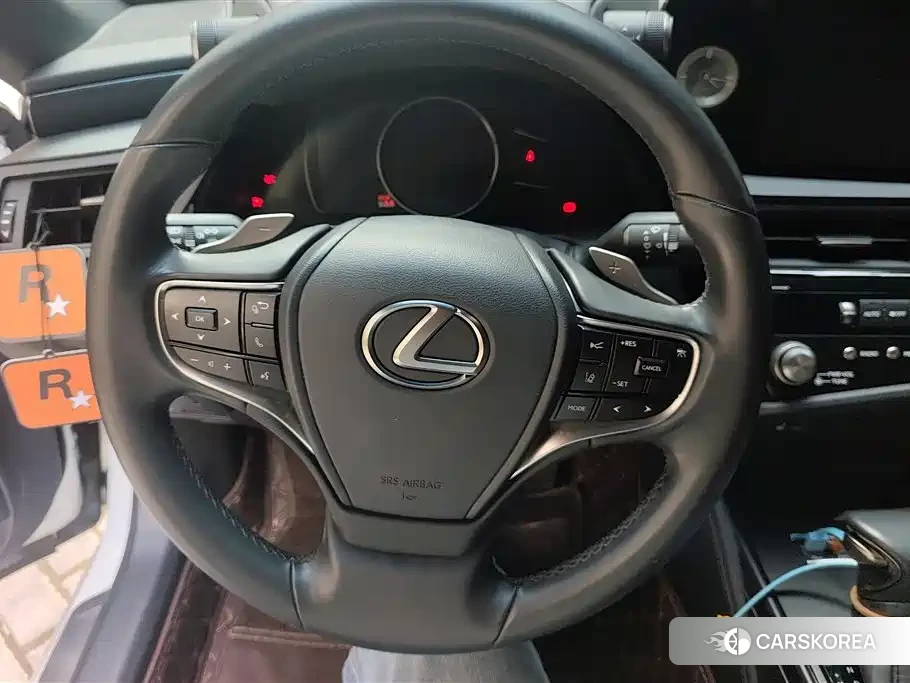 Lexus ES id 4629077 из Китая 11