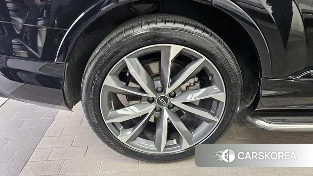 Audi Q7 (4M) id 4281155 из Кореи 30