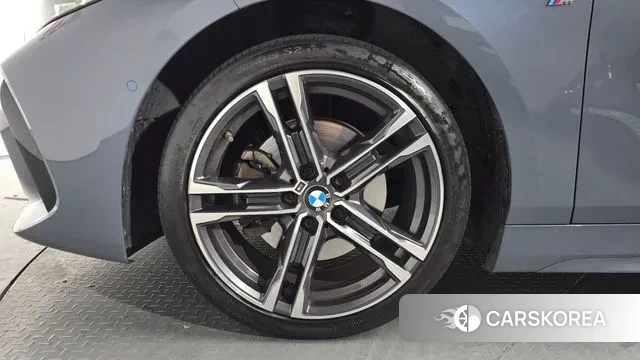 BMW 1 Series (F40) id 3592417 из Кореи 16