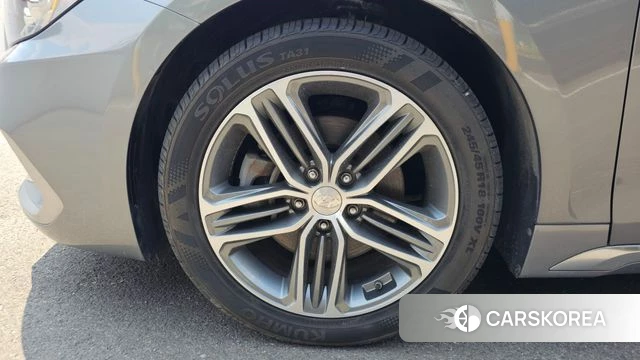 Hyundai Grandeur IG id 4435736 из Кореи 29