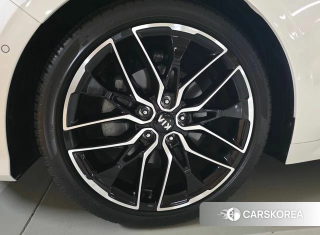 Kia K5 3rd generation 2021 Белый из Кореи, фото 6