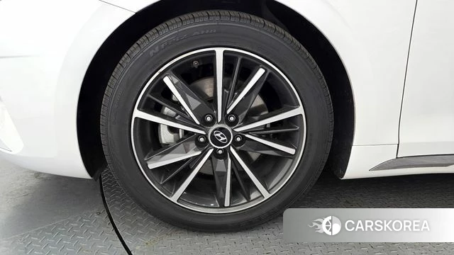 Hyundai The New Grandeur IG id 4338452 из Кореи 26