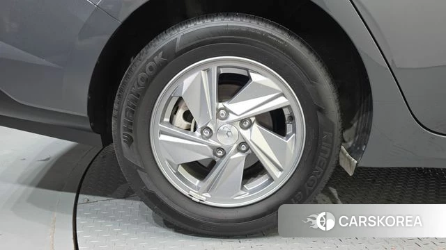 Hyundai The New Avante (CN7) id 4645620 из Кореи 25