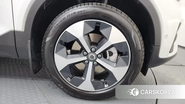 Volvo XC40 id 3763206 из Кореи 15