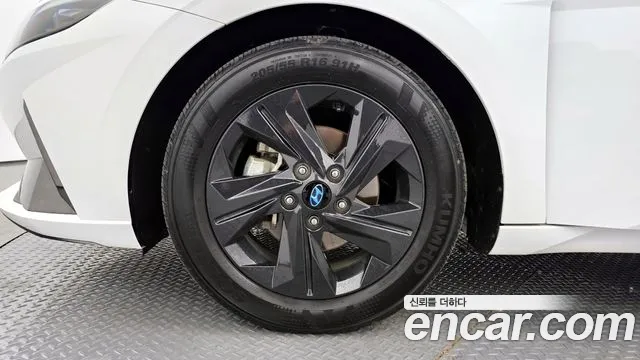 Hyundai Avante (CN7) id 2664163 из Кореи 15