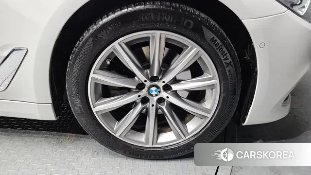 BMW 5 Series (G30) id 3617211 из Кореи 15