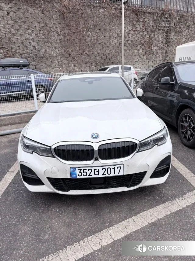 BMW 3 Series (G20) 2022 Белый из Кореи, фото 5