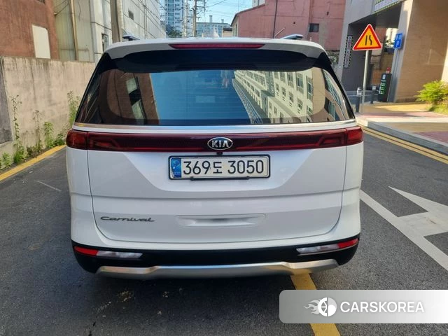 Kia Carnival 4th generation id 4330950 из Кореи 13