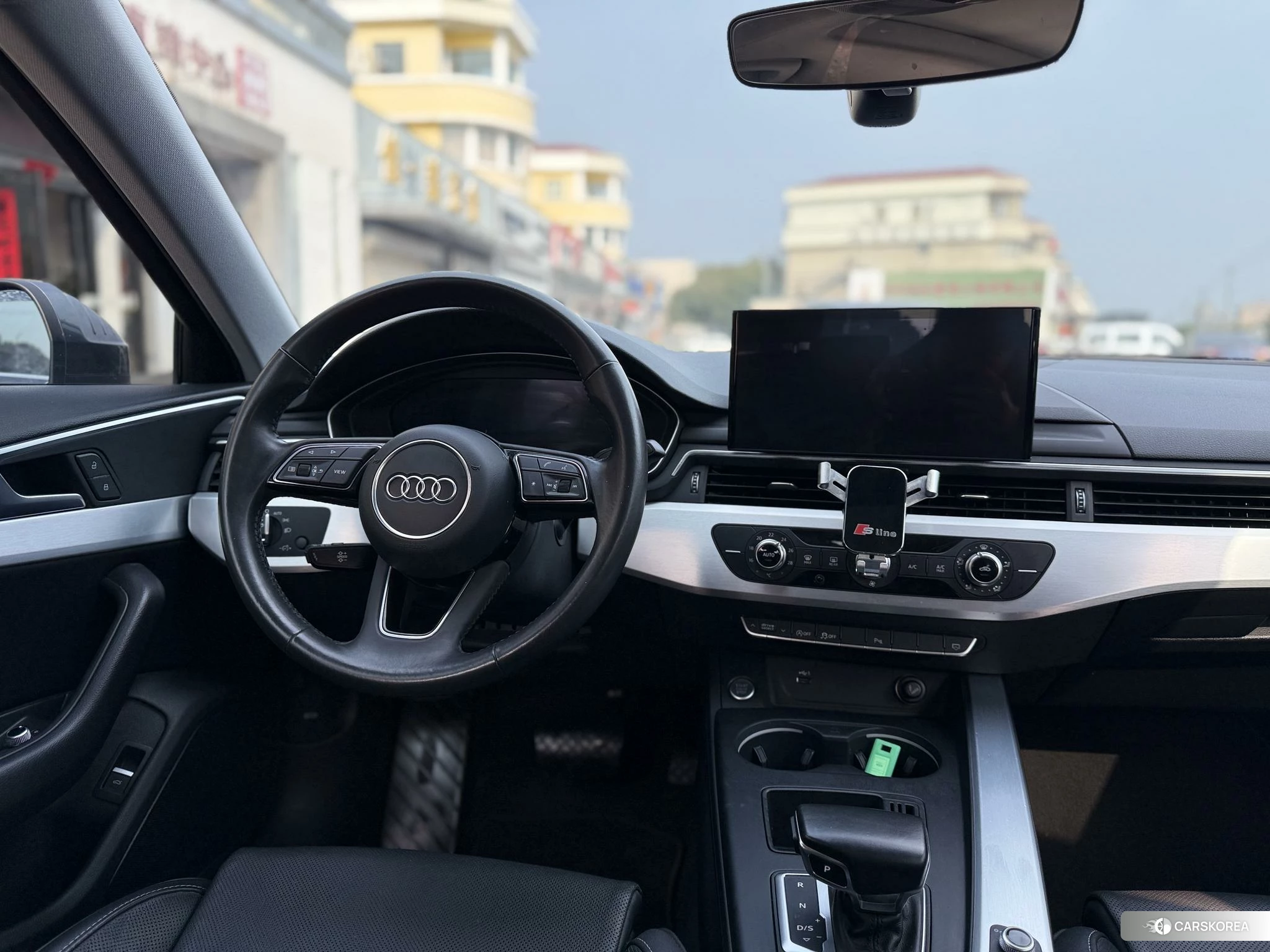 Audi A4L id 4407208 из Китая 11