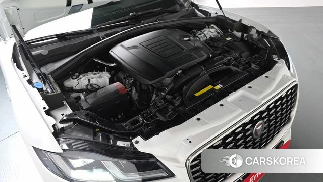 Jaguar F-PACE id 4186627 из Кореи 30