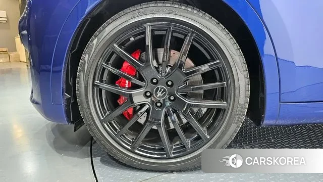 Maserati Levante id 3342328 из Кореи 15