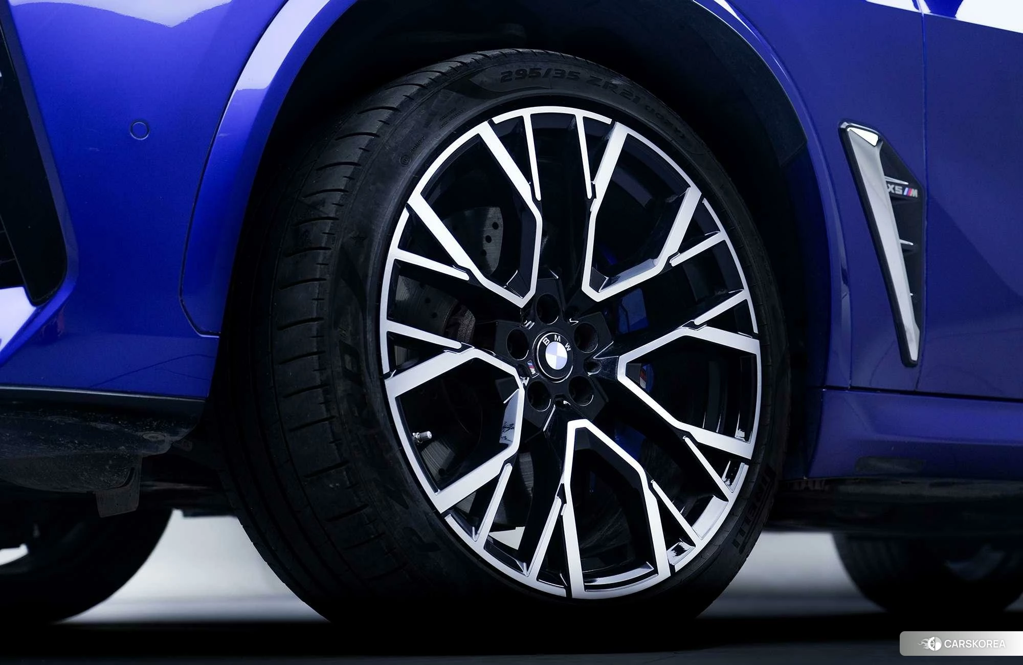 BMW X5 M id 4441331 из Китая 18