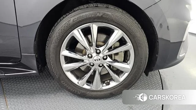 Kia The New Carnival id 3418035 из Кореи 15