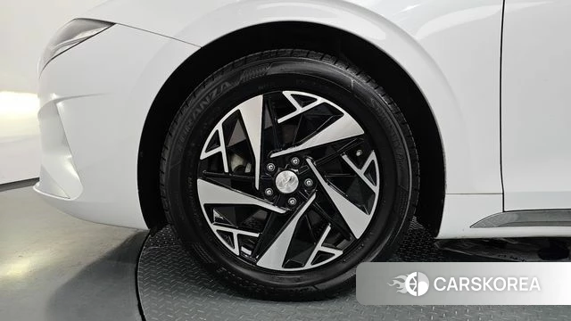 Hyundai The New Grandeur IG Hybrid id 4666479 из Кореи 33
