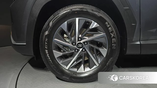 Hyundai Tucson (NX4) id 4223904 из Кореи 25