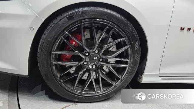 Chevrolet (GM Daewoo) The New Malibu id 3666577 из Кореи 15