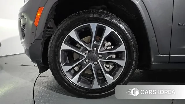 Jeep Grand Cherokee (WL) id 3273193 из Кореи 15