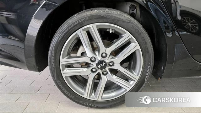 Kia Come New K3 id 4377991 из Кореи 25