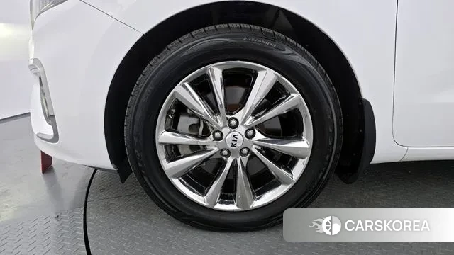 Kia The New Carnival id 3601846 из Кореи 15