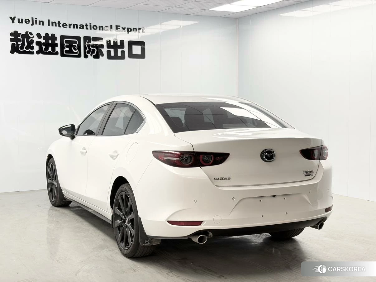 Mazda 3 Angkesaila 2022 Белый из Китая, фото 6