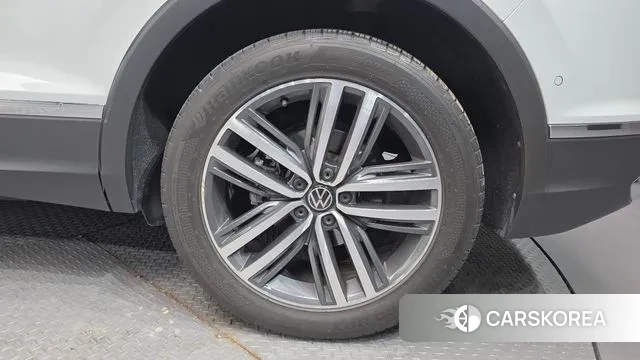 Volkswagen Tiguan second Generation id 3615172 из Кореи 15