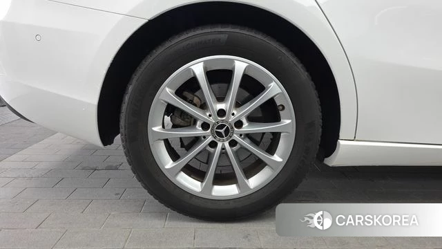 Mercedes-Benz A-Class W177 id 4614650 из Кореи 15