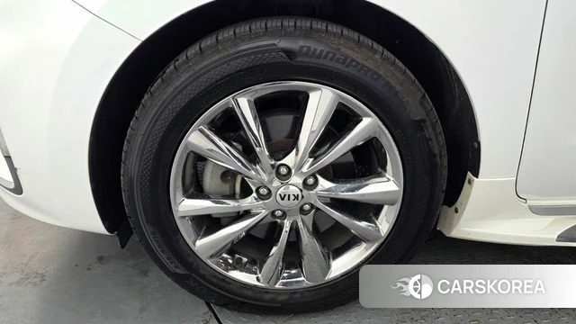 Kia The New Carnival id 4483255 из Кореи 27