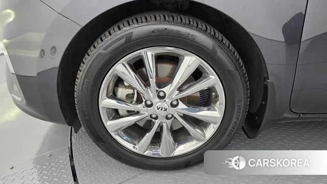 Kia The New Carnival id 4424753 из Кореи 26