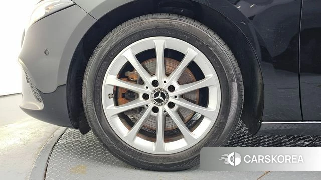 Mercedes-Benz A-Class W177 id 4872765 из Кореи 28