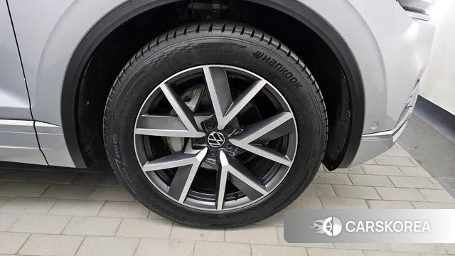 Volkswagen Touareg 3rd generation id 3519407 из Кореи 15