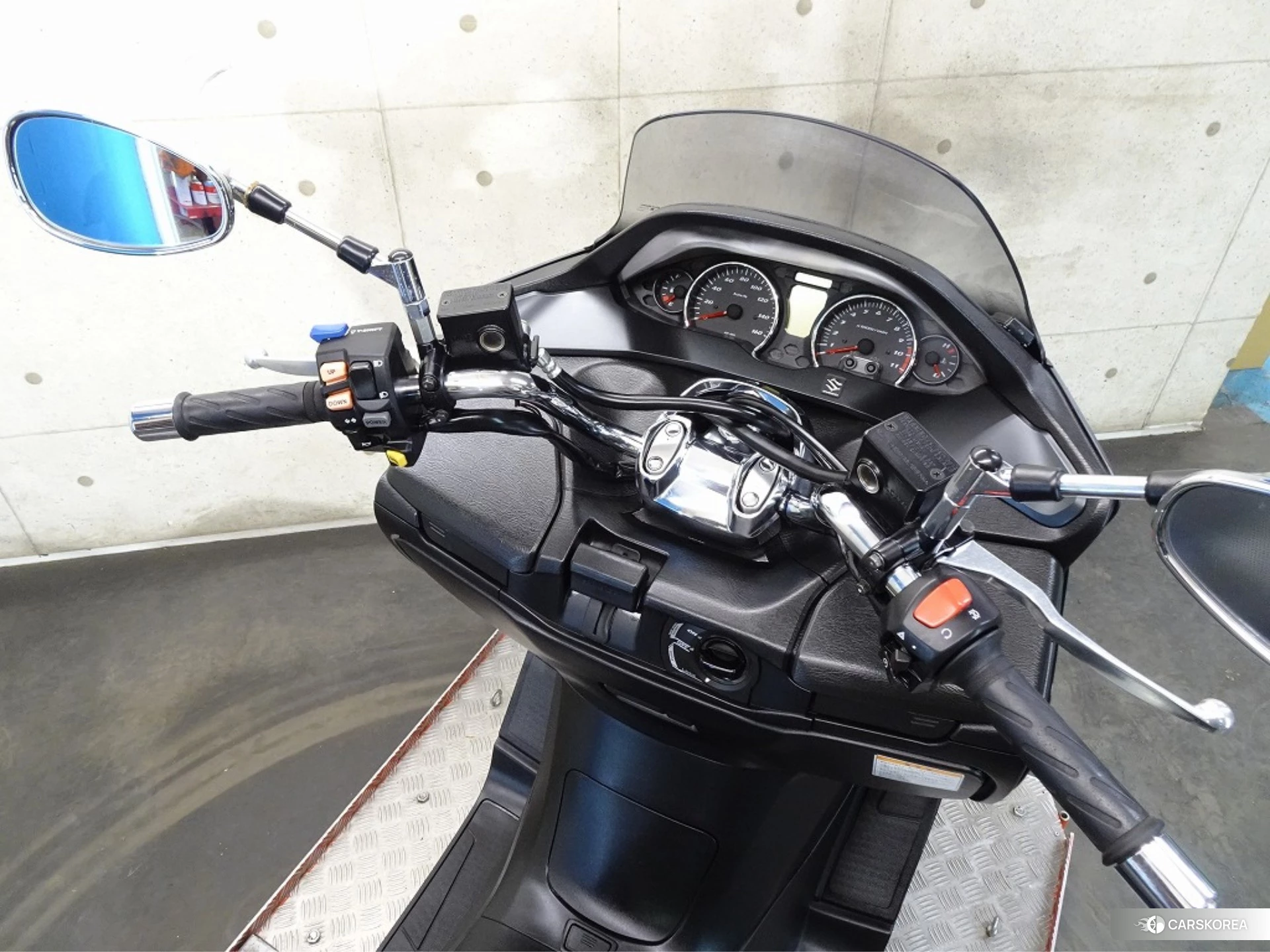 Suzuki SKYWAVE 250M id 3947866 из Японии 26